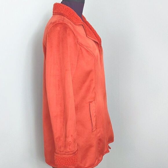 D & Co. Suede & Fleece Jacket - Picture 6 of 10